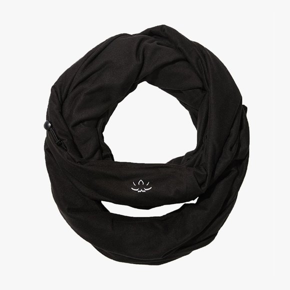 Beyond Yoga Pocket Infinity Scarf in Black NWT - Picture 1 of 7